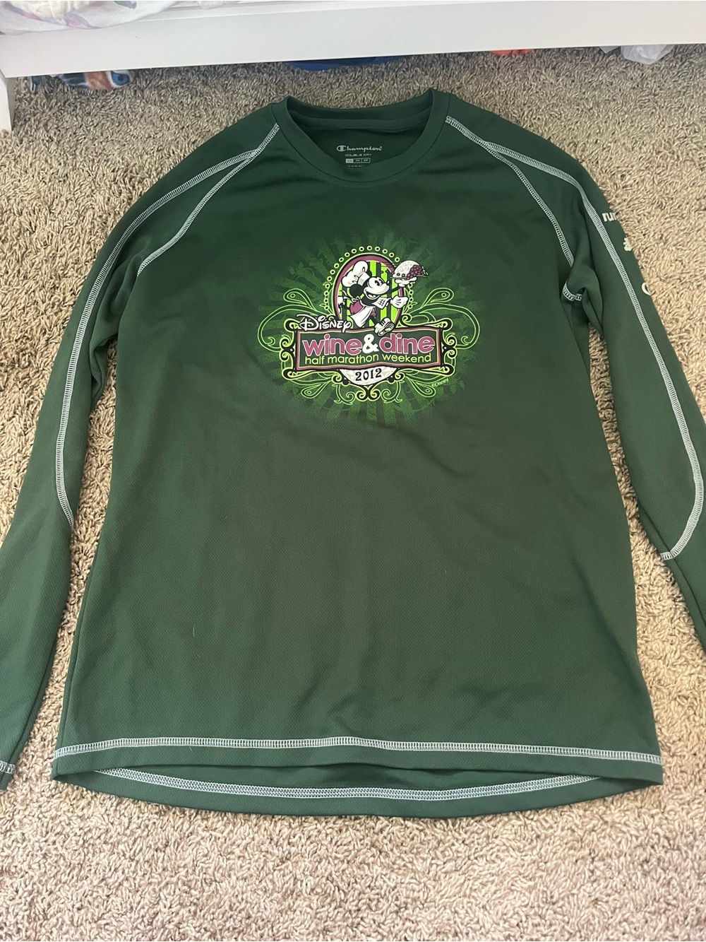 Disney Forest Green Long-Sleeve Wine & Dine Graphic Shirt